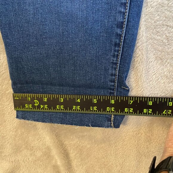 KanCan Women's Jeans Size 31 High Rise Button Fly Medium Wash Straight-Leg Denim - Picture 4 of 12